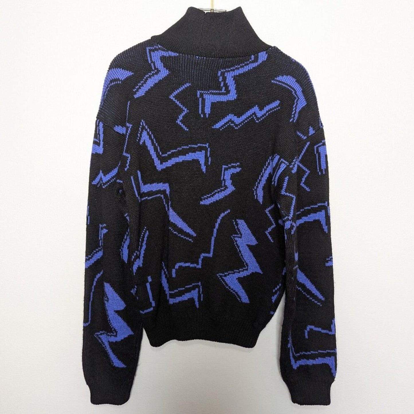 Head Sportswear Vintage 80's Black Blue Zig Zag Pattern Turtleneck Ski Sweater
