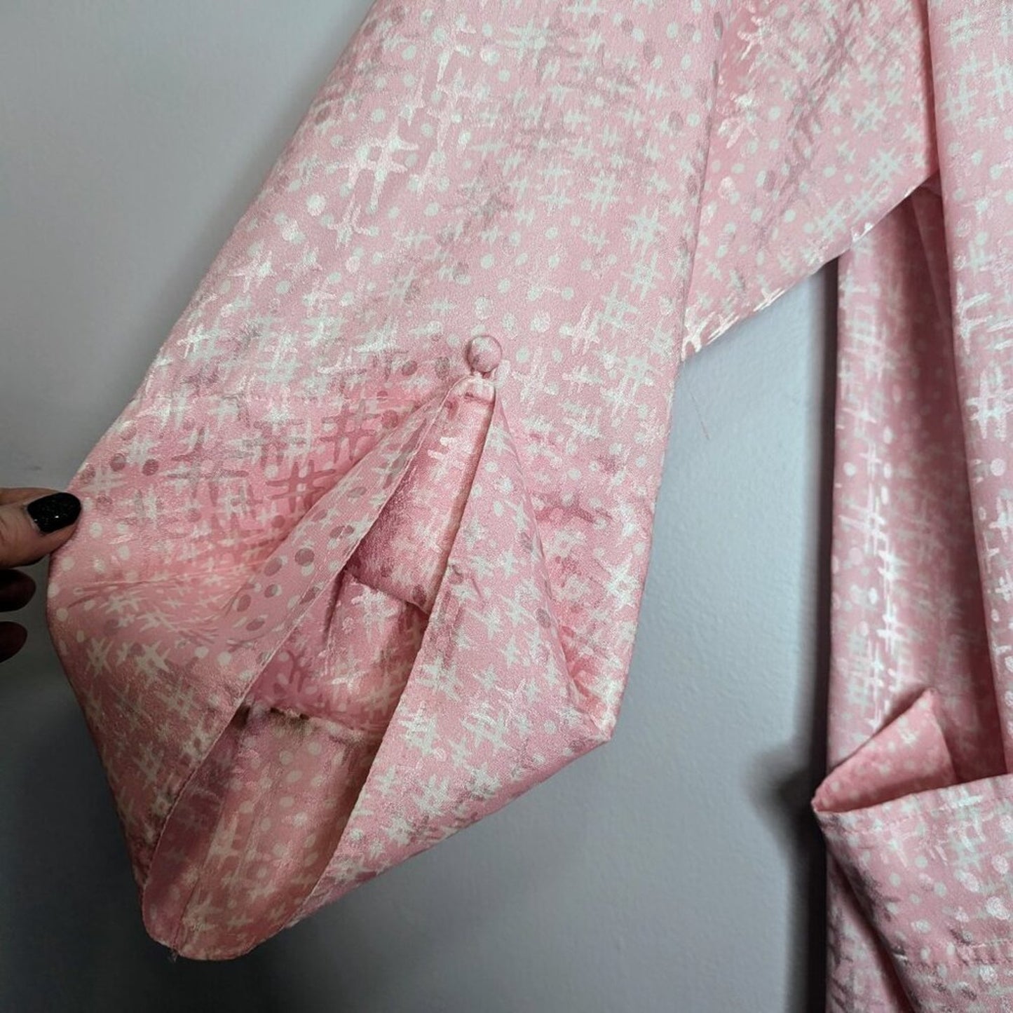 Christian Dior Vintage 80's Pastel Pink Satin Robe Polka Dot Hash Mark Print L
