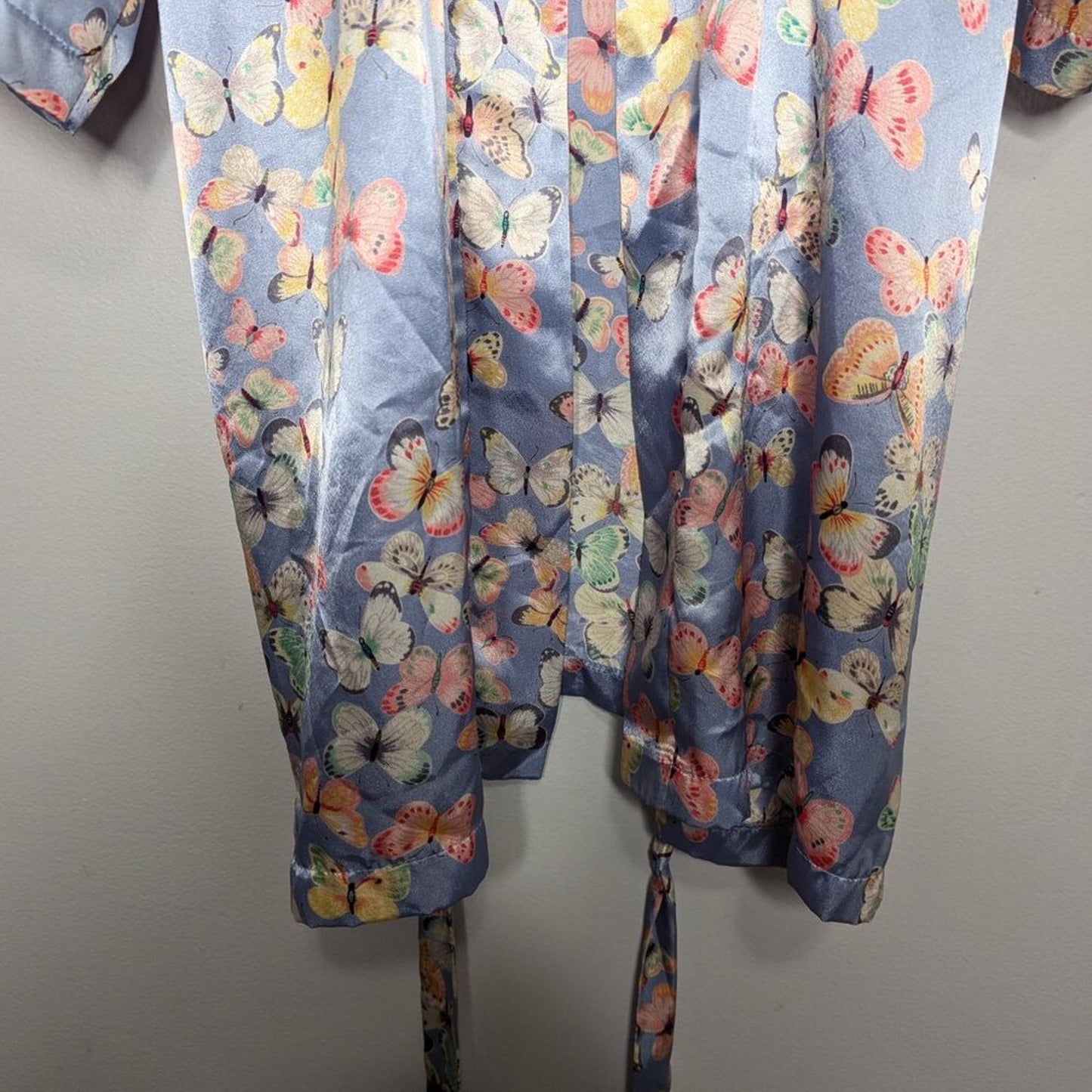 Vintage 90's Blue Satin Butterfly Pattern Tie Waist Robe Pastel Long Sleeve M
