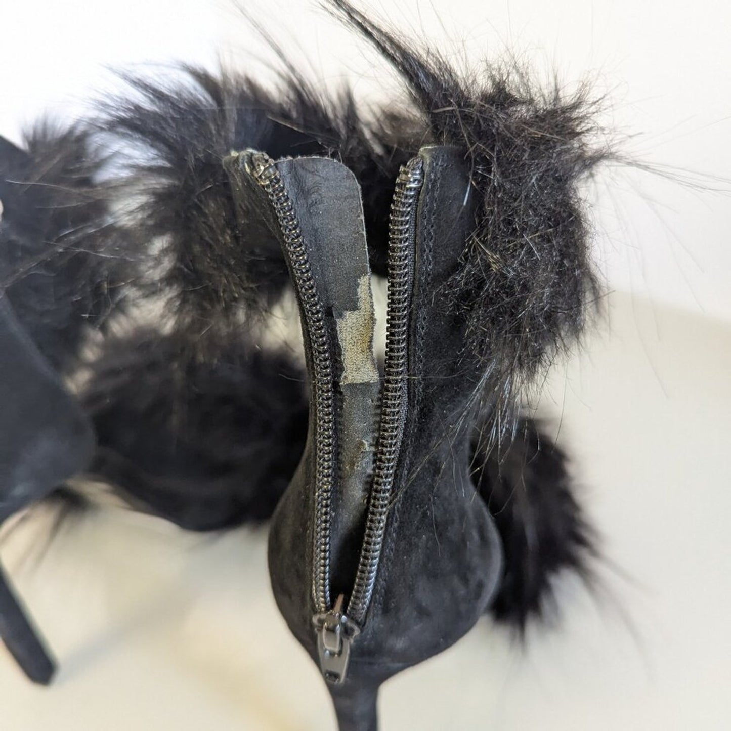 Jeffrey Campbell Black Faux Fur Cookie Heels Open Toe Stiletto Fuzzy Y2K 7.5