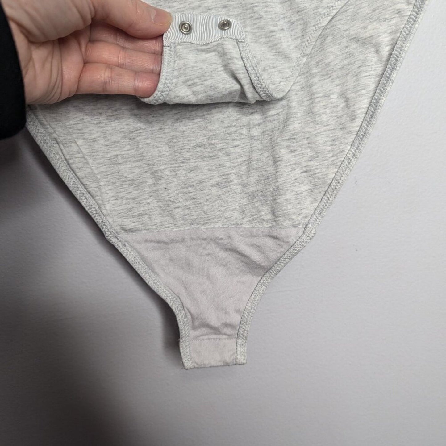 Everlane Gray The Henley Bodysuit Long Sleeve Scoop Neck Button Up Size XS
