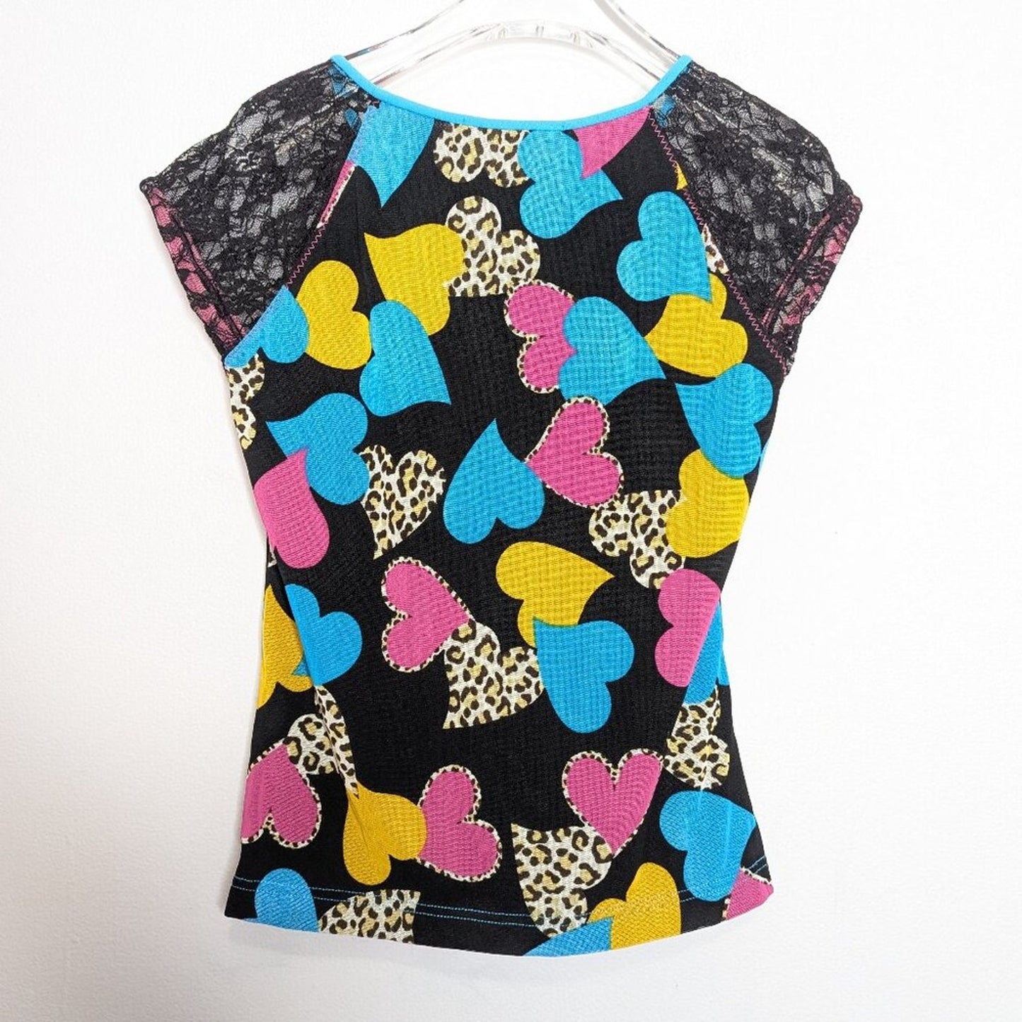 Vintage Y2K Heart Print Short Sleeve V-Neck Shirt Sequins Leopard Print Pink