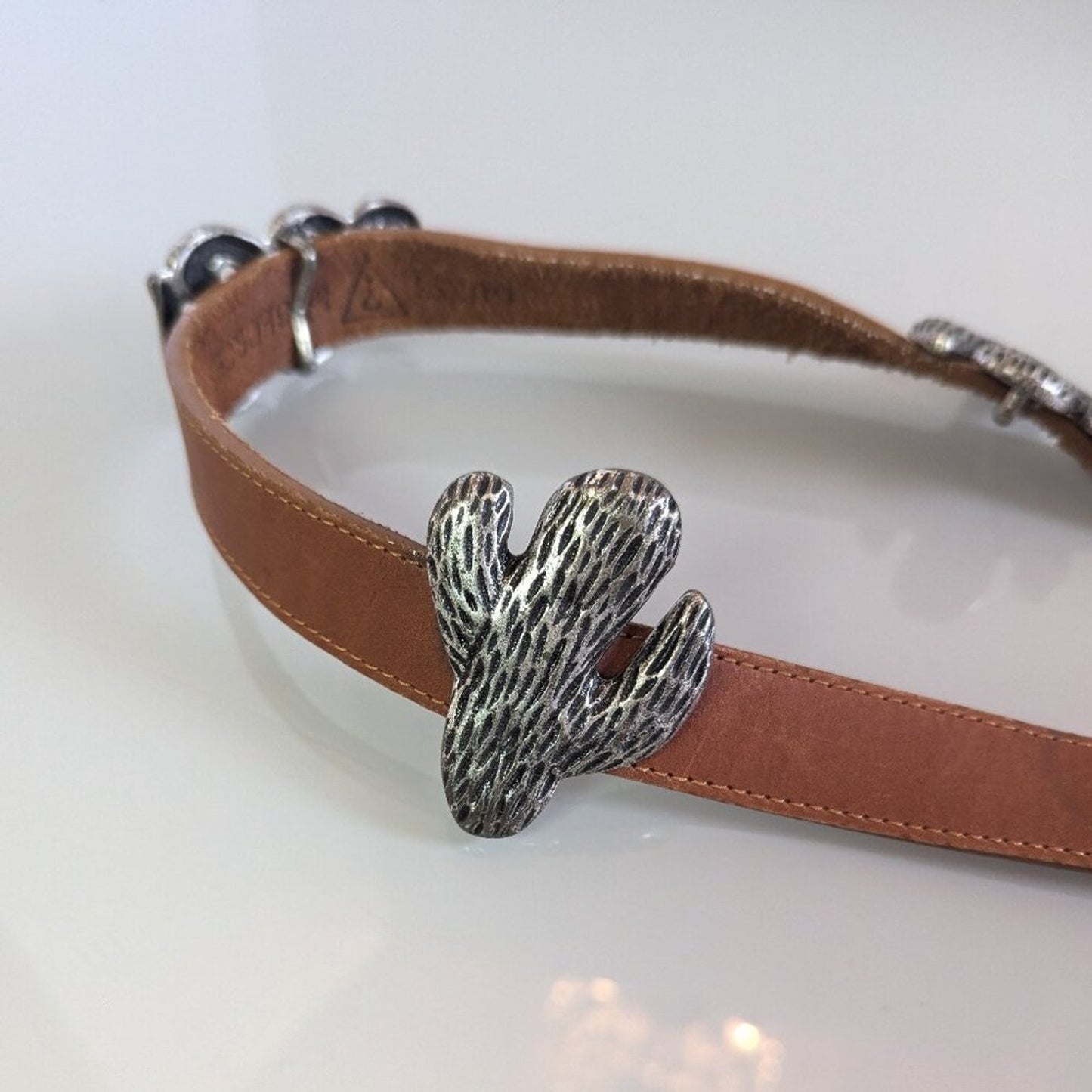 Guess Vintage 90's Brown Leather Belt Metal Cactus Snake Chili Pepper Accents