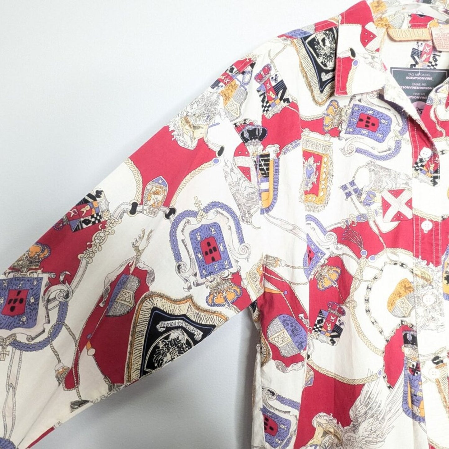 Vintage 90's Long Sleeve Royal Crest Shield Pattern Button Up Shirt White Pink
