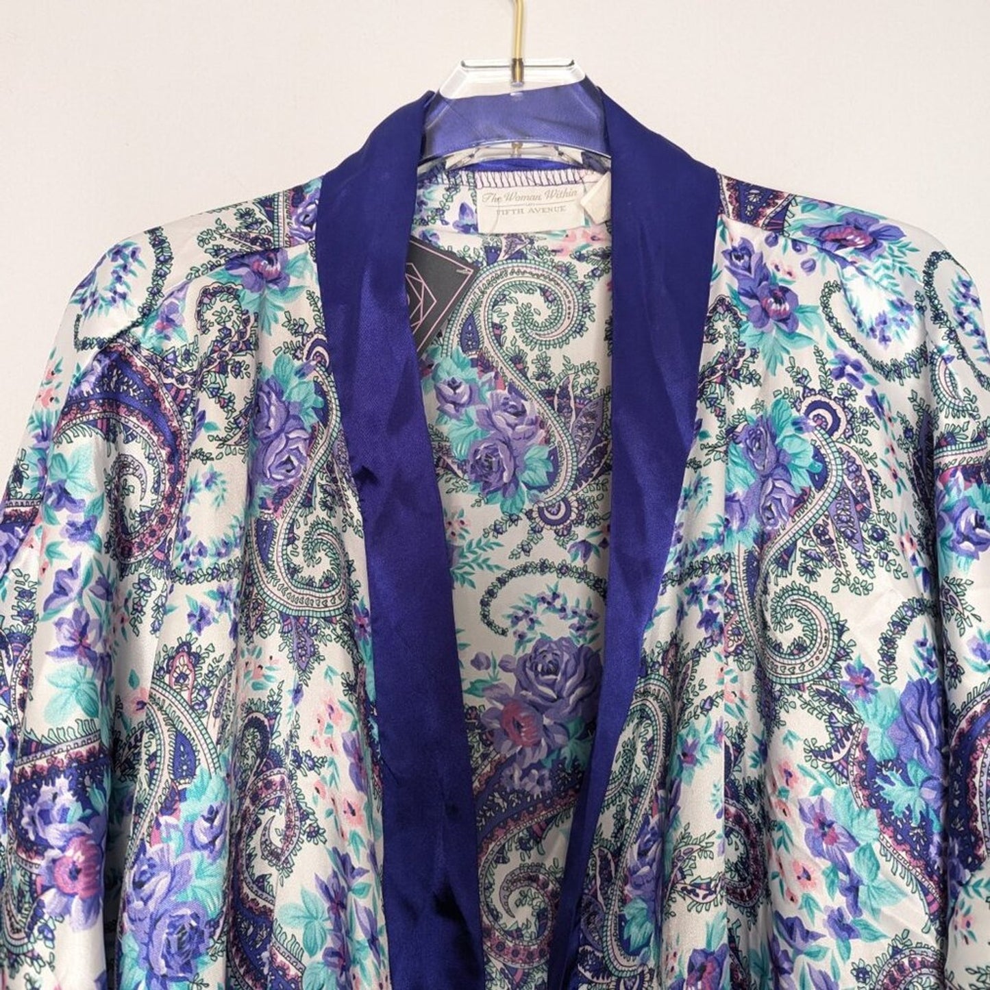 Vintage 80's Purple Floral Paisley Long Sleeve Tie Waist Robe Satin Pockets