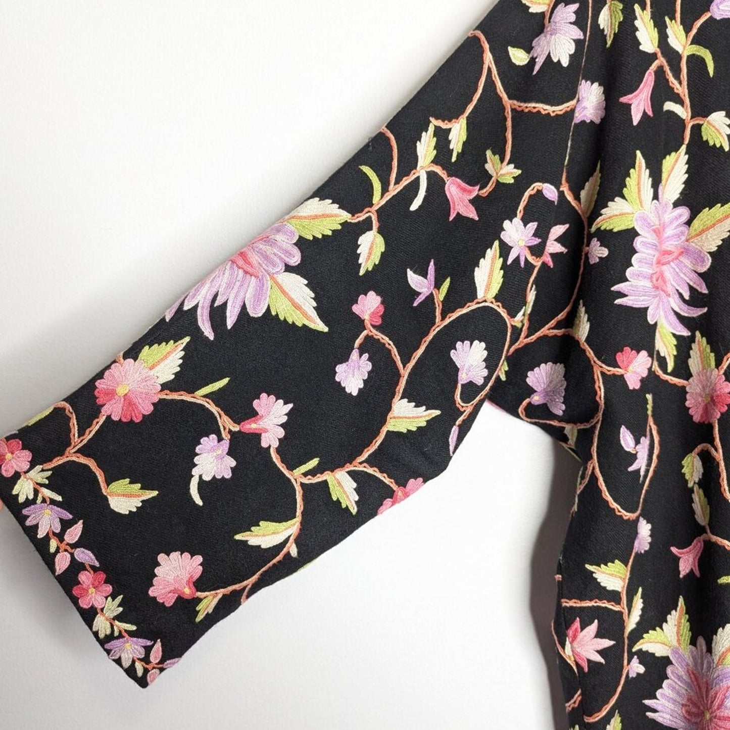 Vintage Black Long Sleeve Floral Embroidered Button Up Jacket Mandarin Collar