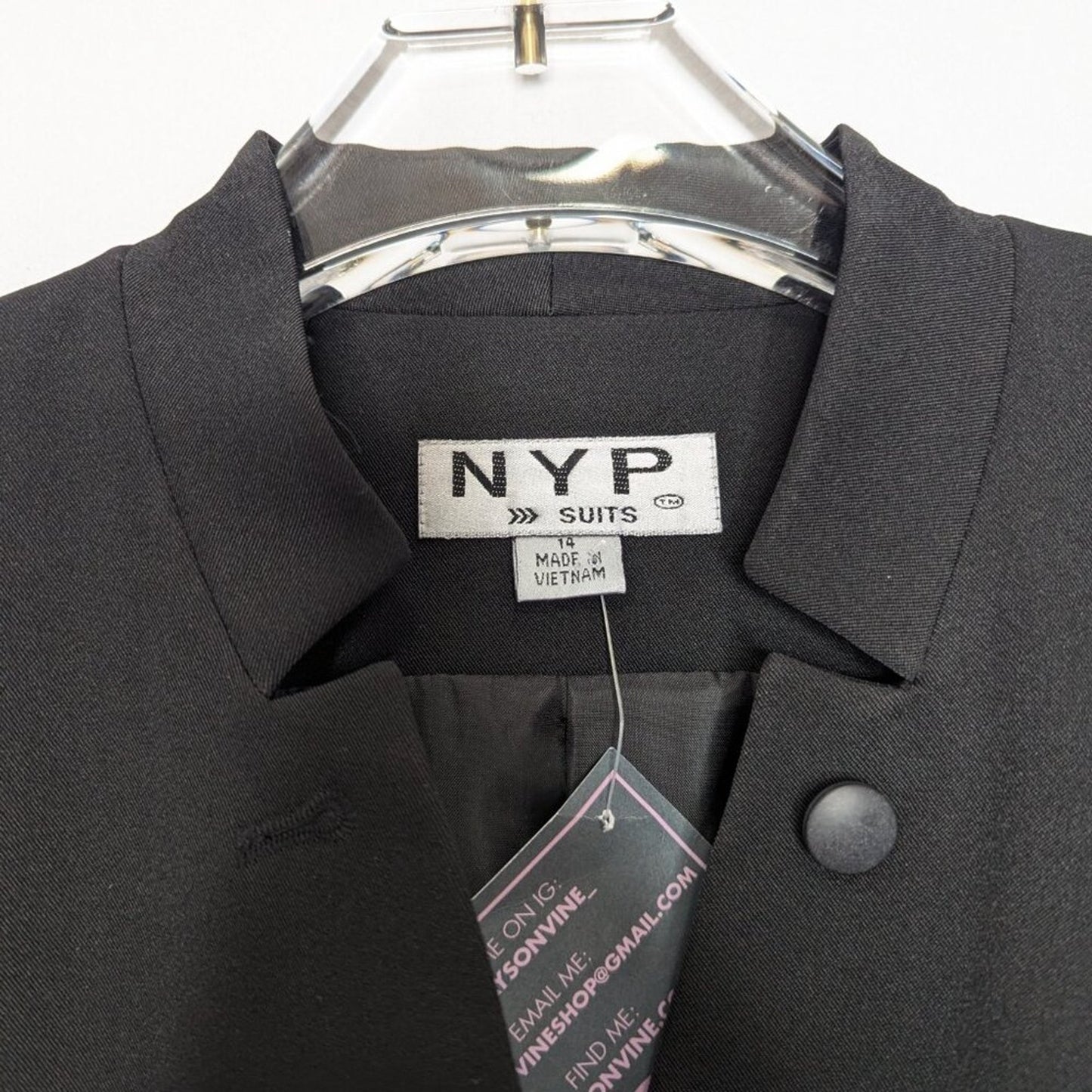 Vintage Black Tailored Fit Long Sleeve Chic Blazer Embroidered Button Up NWT 14