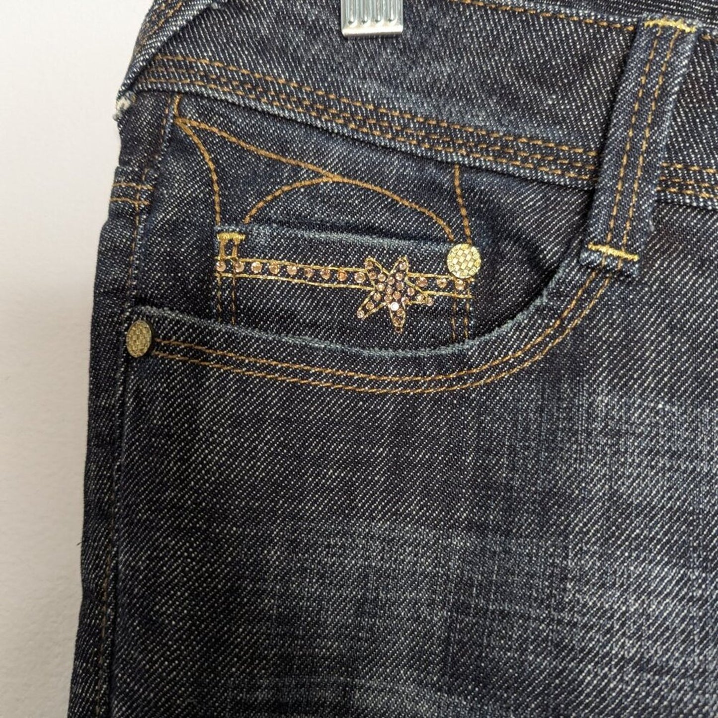 Bebe Vintage Y2K Blue Denim Charlotte Jeans Cosmo Star Embroidery Low Rise 31