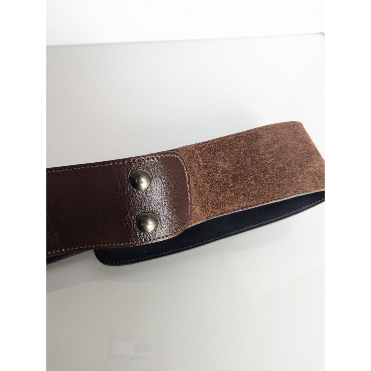 Saks Fifth Avenue Vintage Brown Suede And Leather Fashion Belt Snap Close