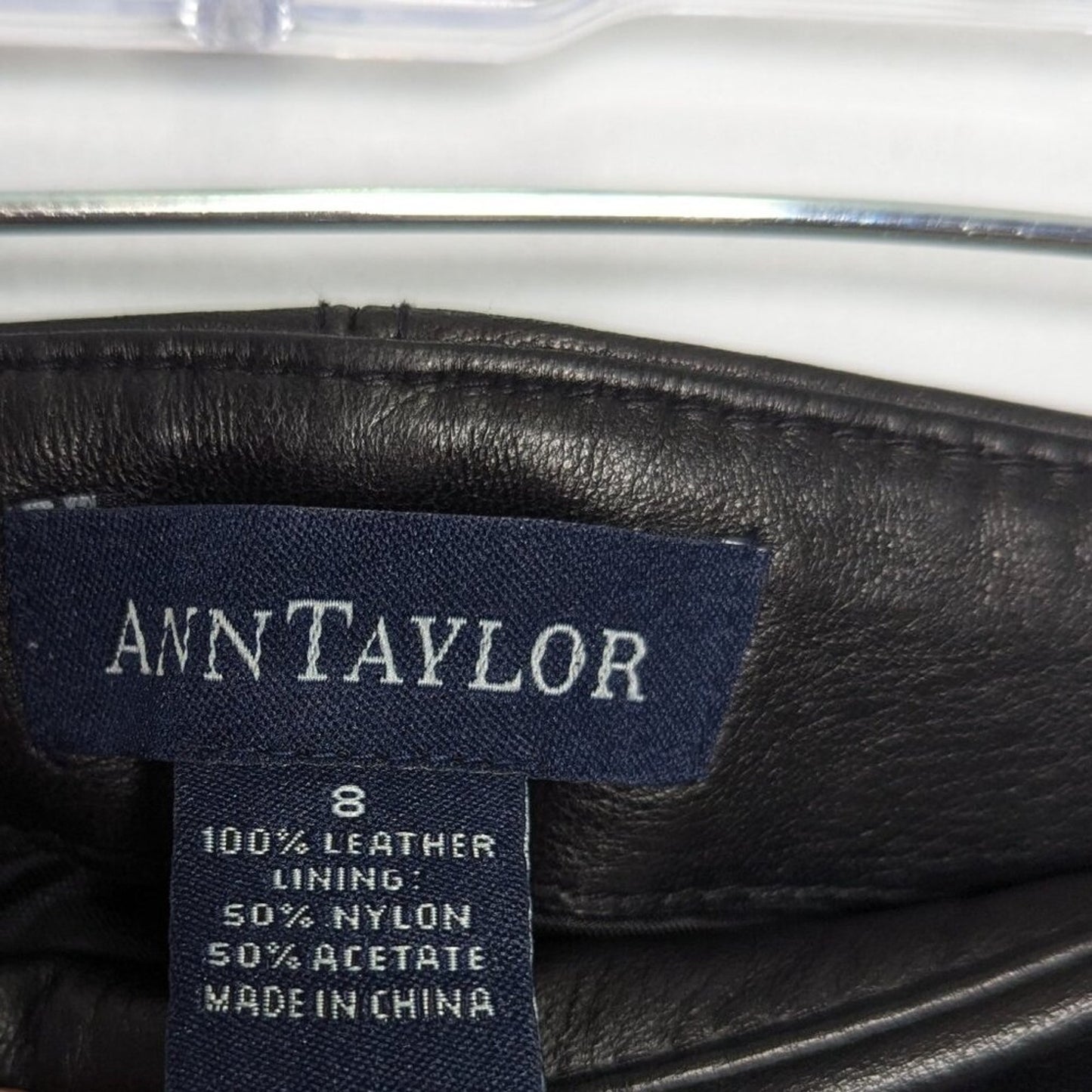 Ann Taylor Vintage Black Leather Pencil Mini Skirt Super Soft Back Slit Size 8