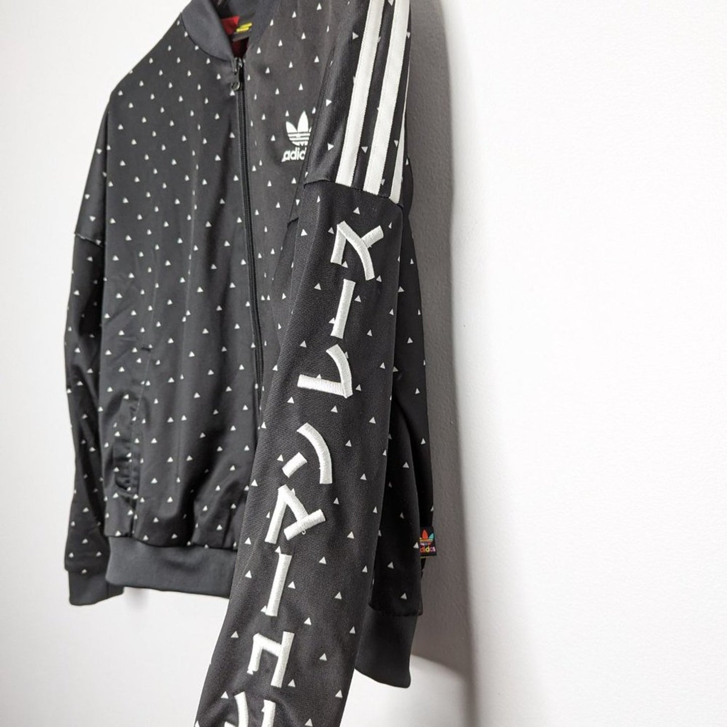 adidas Originals X Pharrell Williams Black Triangle Printed Bomber Jacket XS
