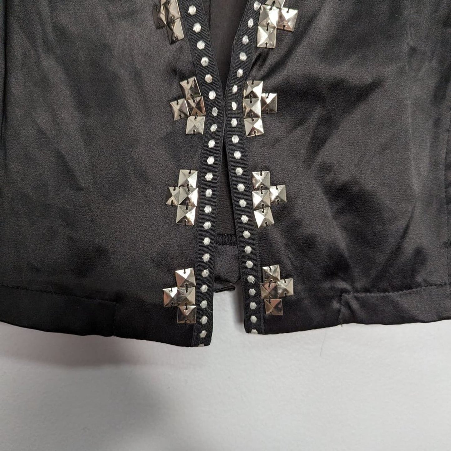 Vintage Better B. Black Y2K Satin Studded Sleeveless Vest Cropped Sleeveless