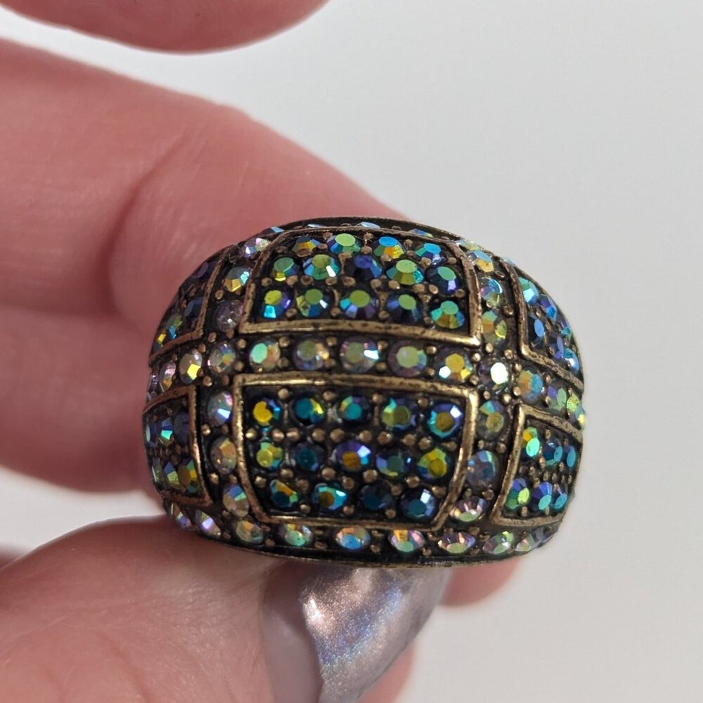 Heidi Daus Swarovski Aurora Borealis Crystal Dome Ring Brass Gold Tone Size 7