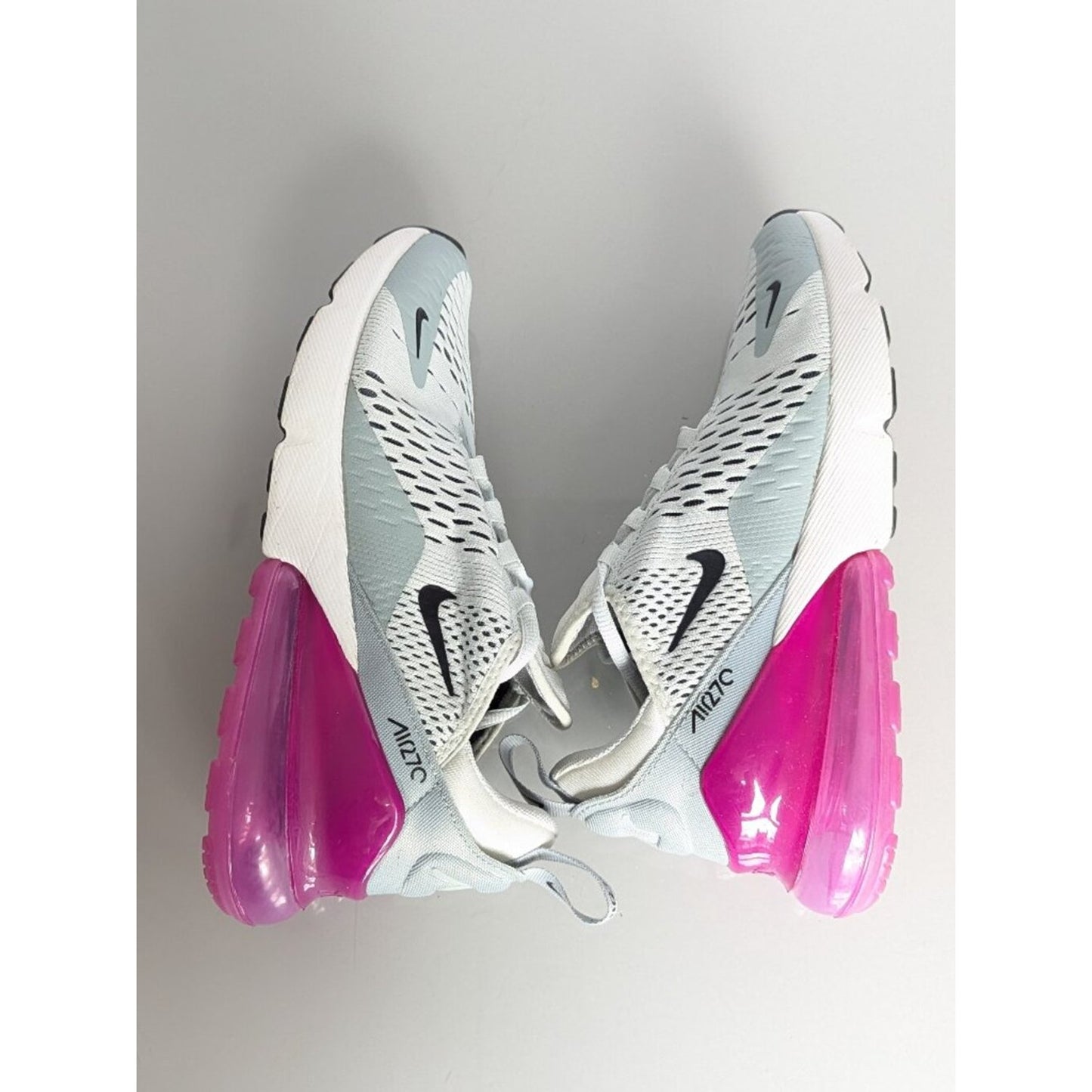 Nike Air Max 270 Barely Gray Fuschia Sneaker Size 7.5 Comfort Stretch Running