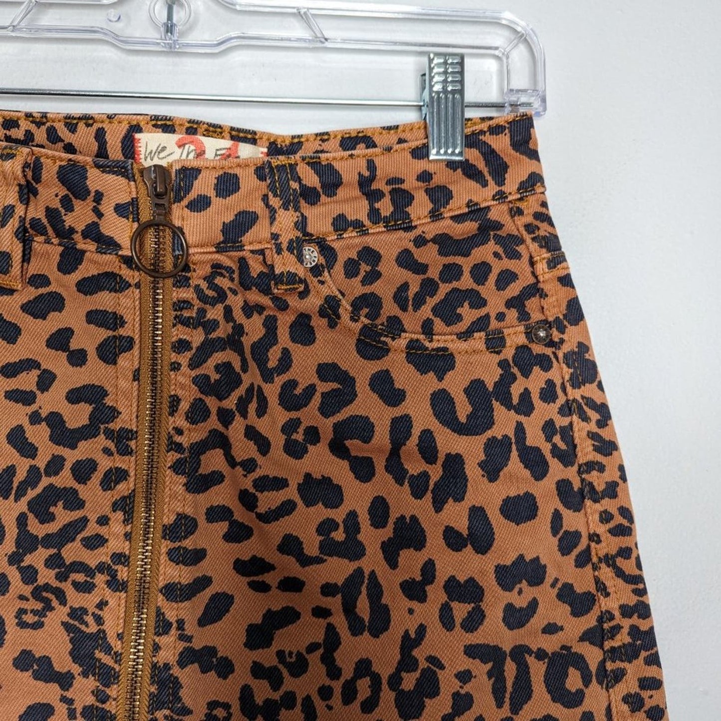 Free People Zip It Up Animal Print Denim Mini Skirt Raw Hem Pockets Size 24