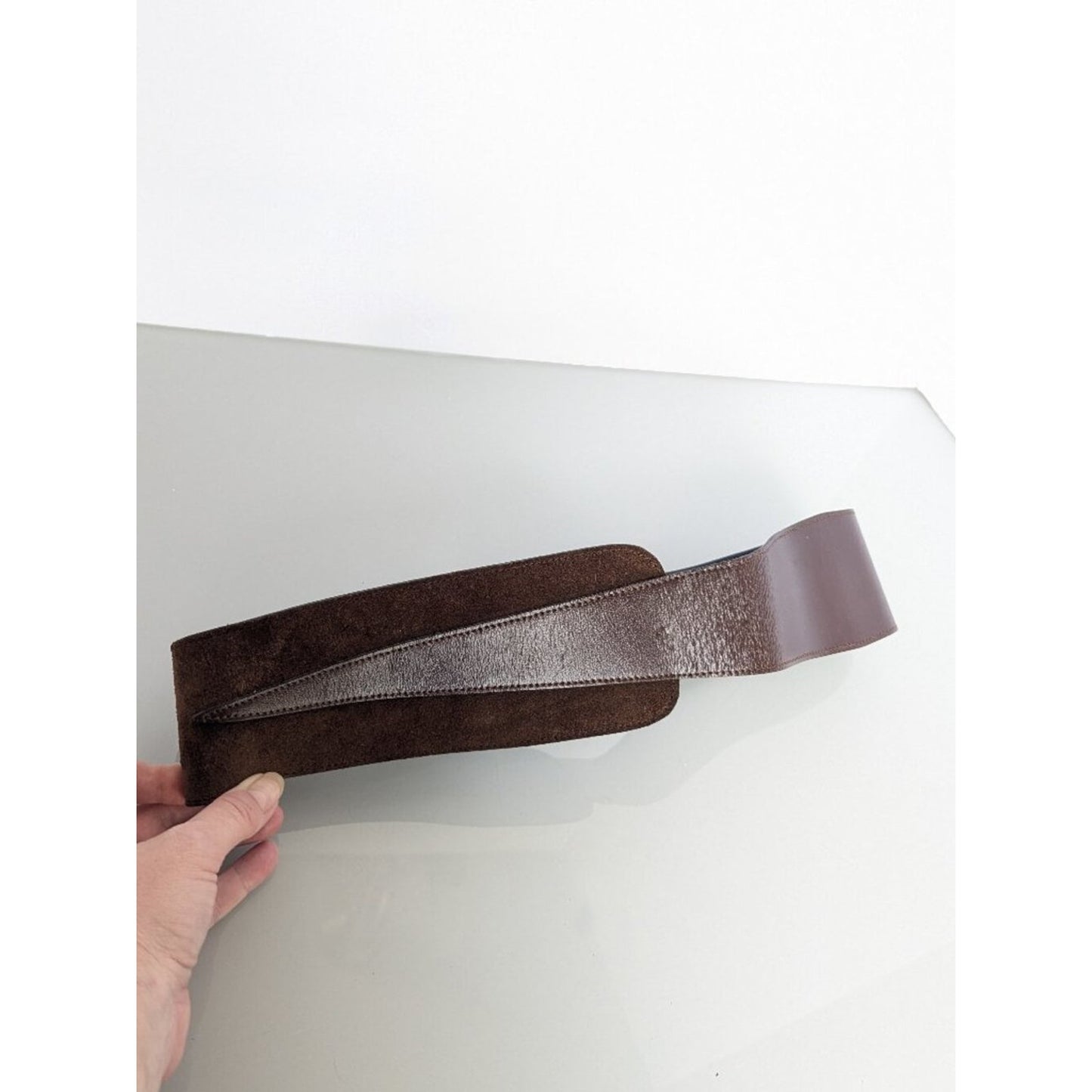 Saks Fifth Avenue Vintage Brown Suede And Leather Fashion Belt Snap Close