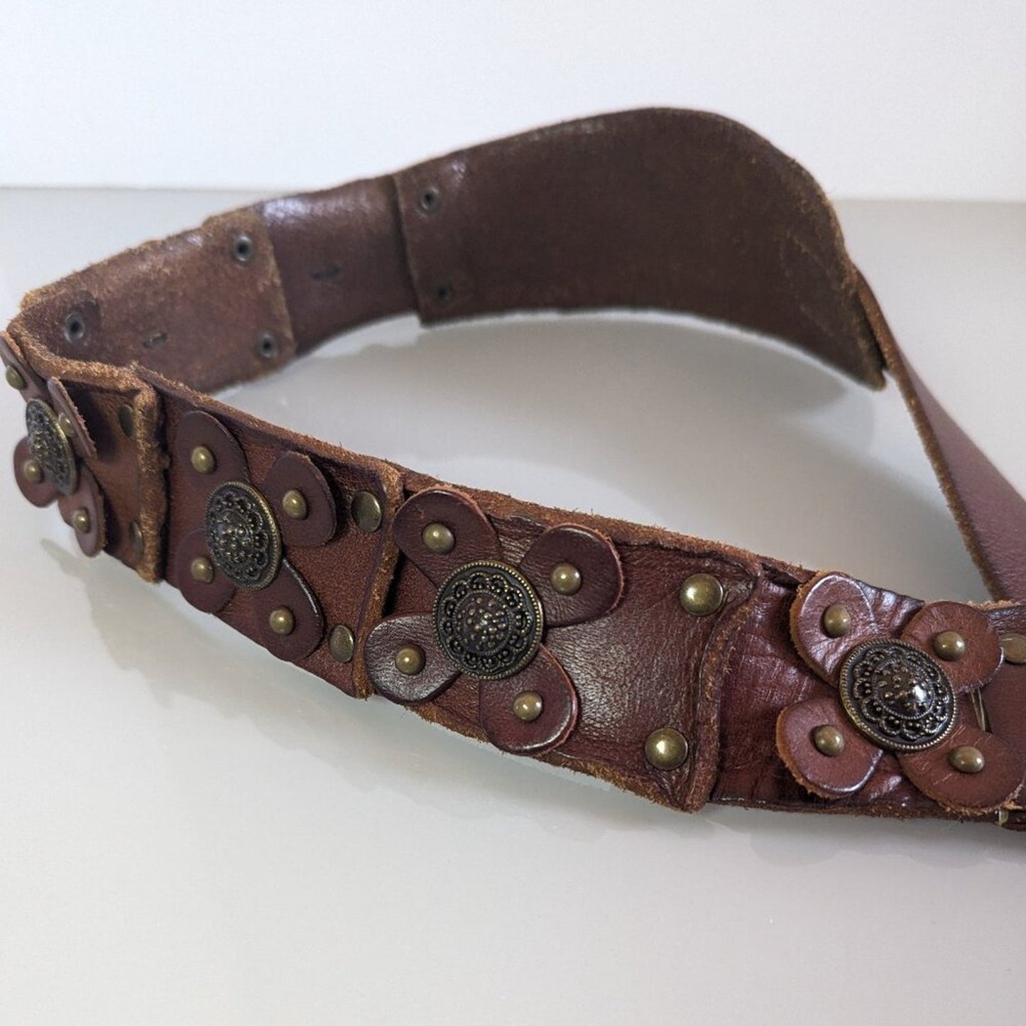 Bed Stu Brown Studded Belt Leather Flower Detail Embossed Metal Accents Size M