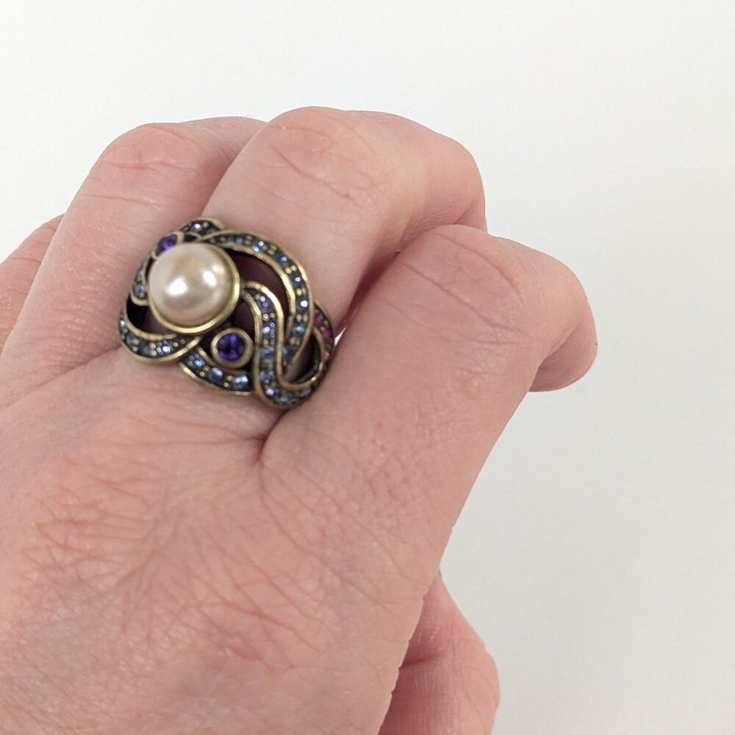 Vintage Heidi Daus Faux Pearl Amethyst Crystal Cocktail Ring Size 7