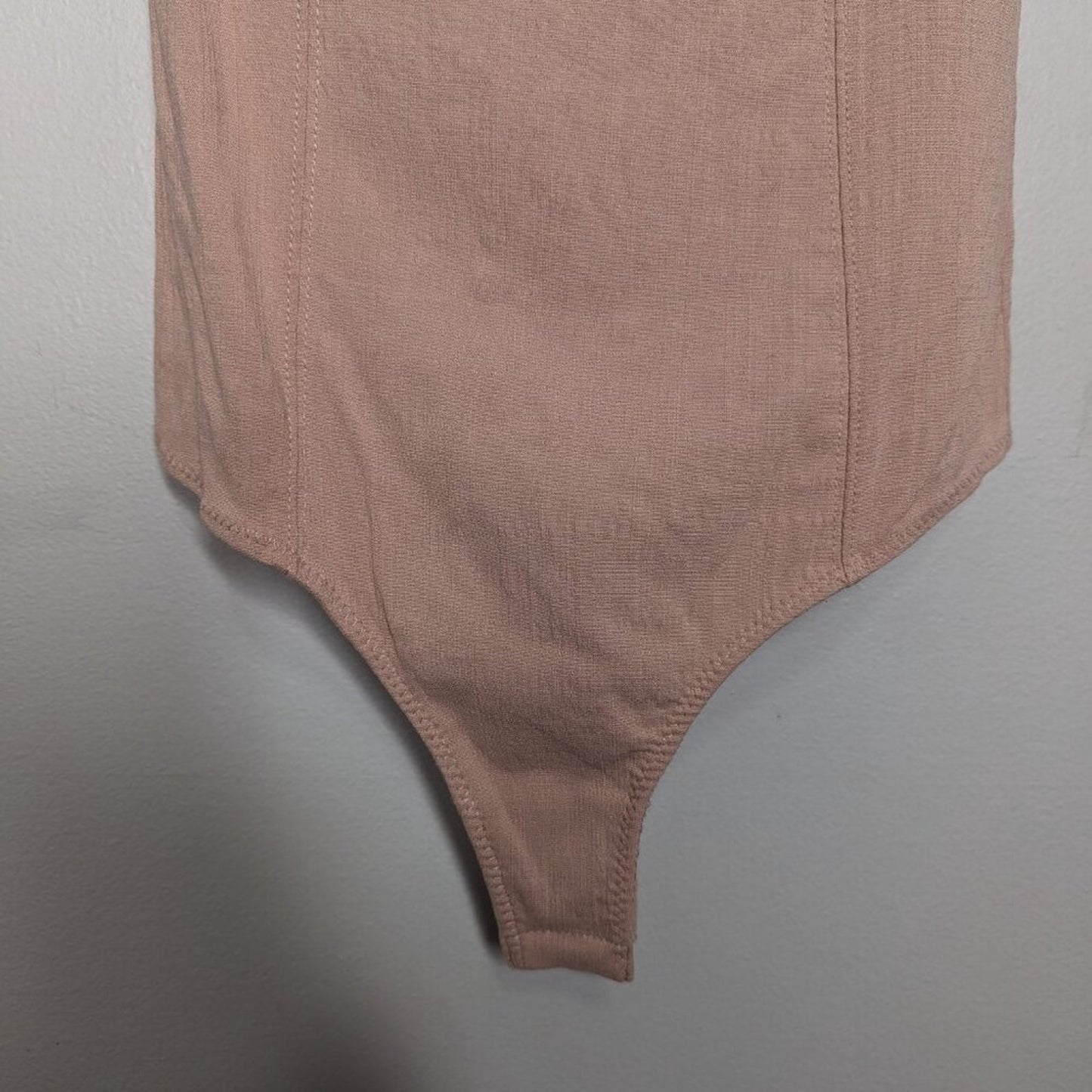 Free People Blush Pink Cap Sleeve Deep Conversation Thong Bodysuit V-Neck Size S