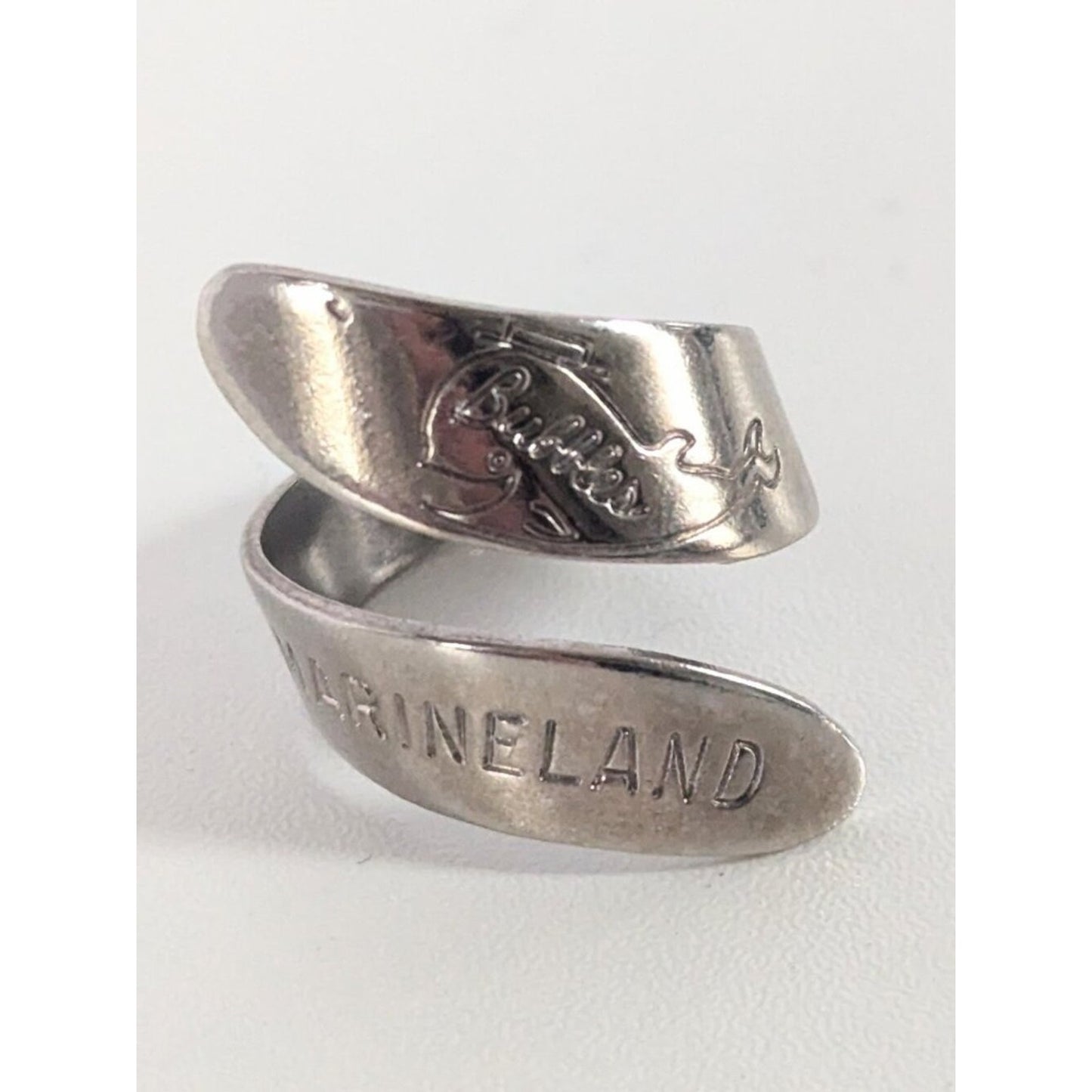 Vintage "Bubbles the Whale" Marineland Silver-Tone Adjustable Souvenir Ring
