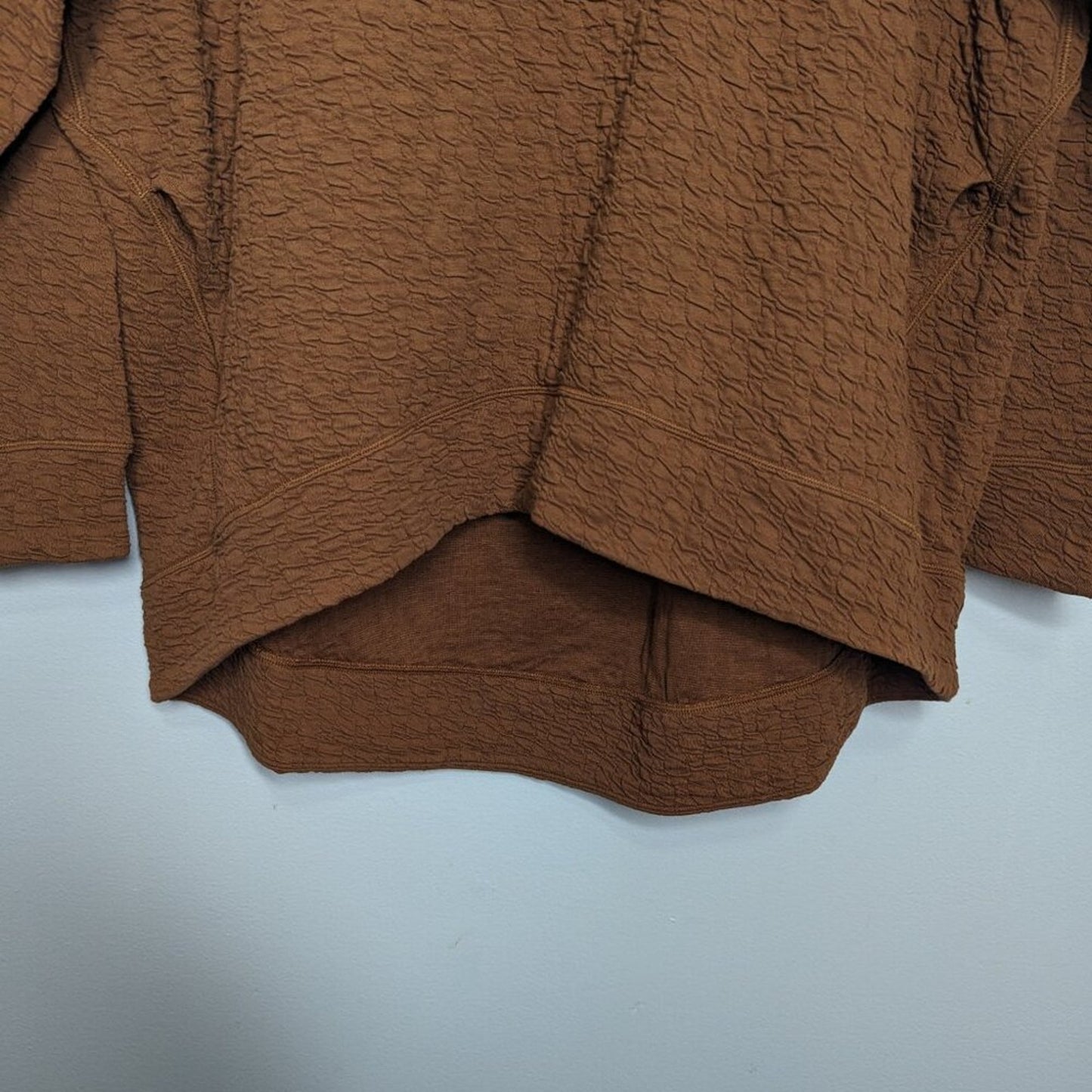 Lululemon Copper Brown Rippled V-Neck Pullover Long Sleeve Pockets Oversized Top