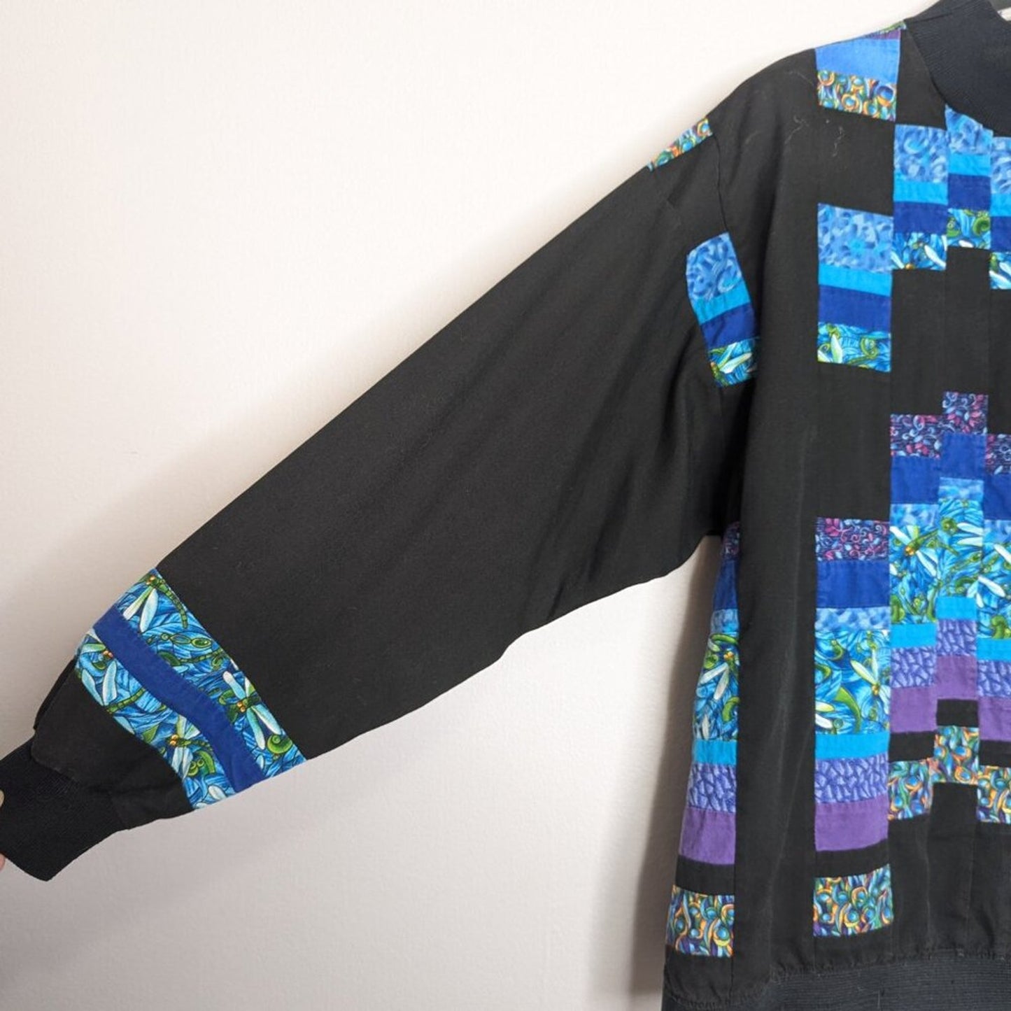 Vintage Black Blue Pixel Style Quilted Long Sleeve Top Dragonfly Abstract Print