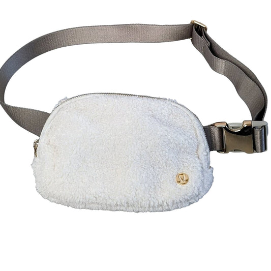 Lululemon Light Ivory Everywhere Fleece Belt Bag Adjustable Sherpa Zip Close