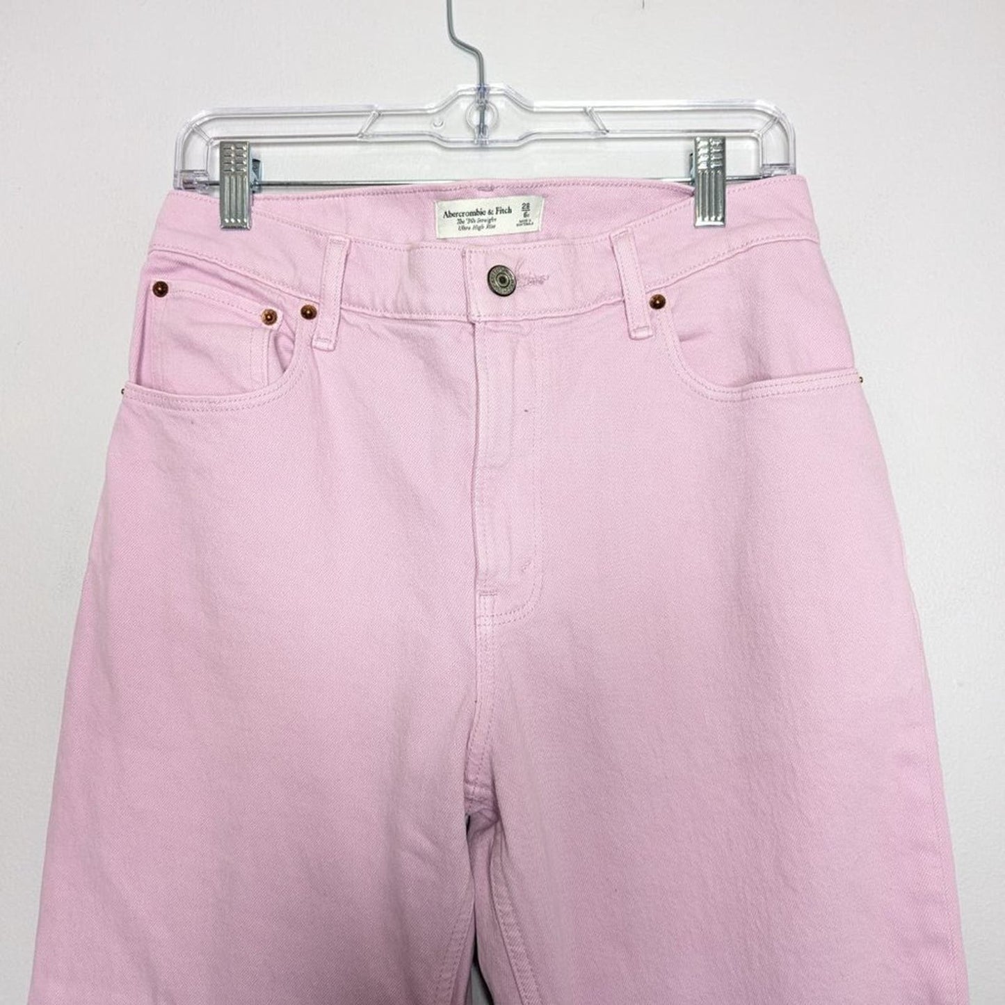 Abercrombie & Fitch Orchid Pink Ultra High Rise 90s Straight Jean Size 6 Short