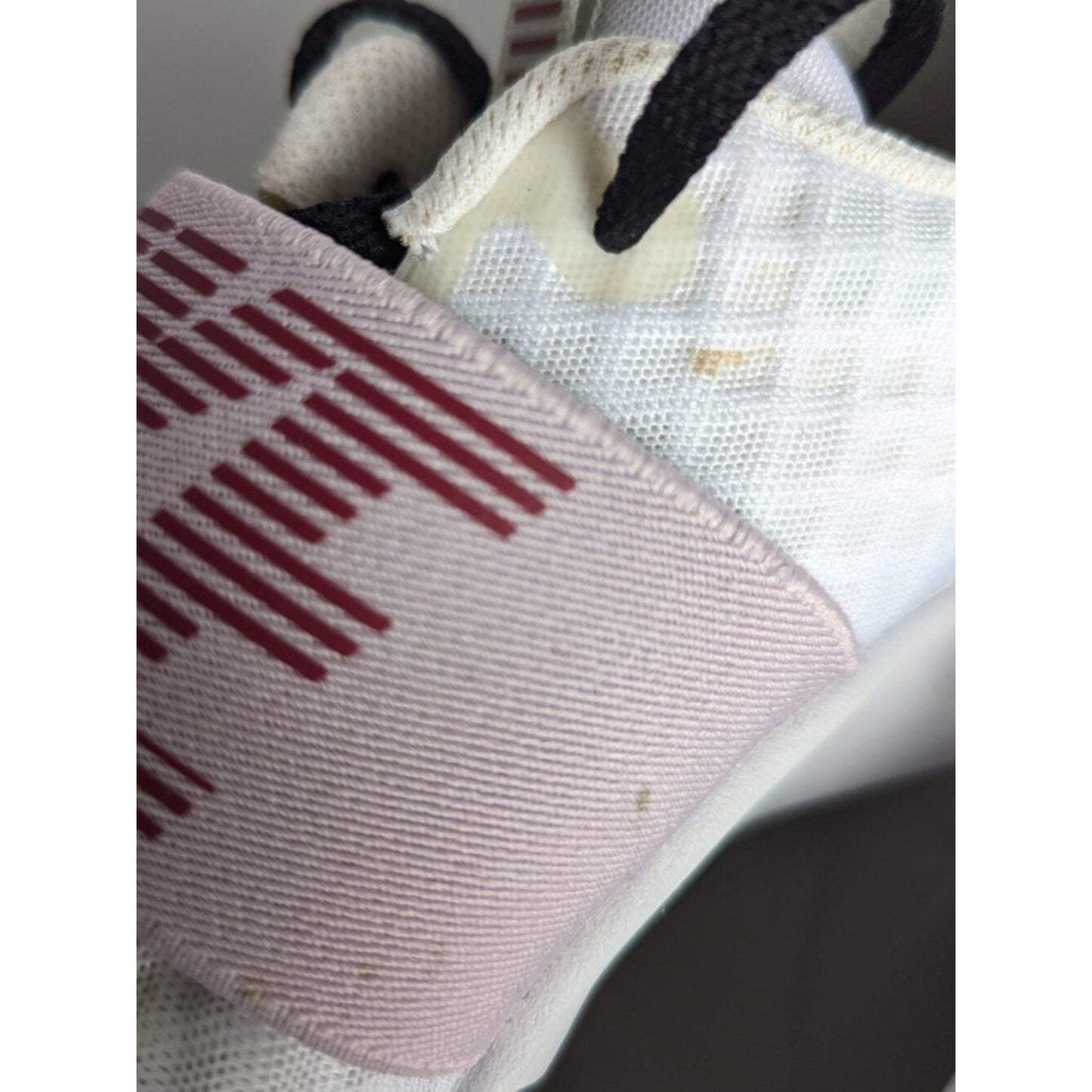 Nike In-Season TR 9 White Pink Training Sneaker Sz 7.5 Stretch Knit Large Logo