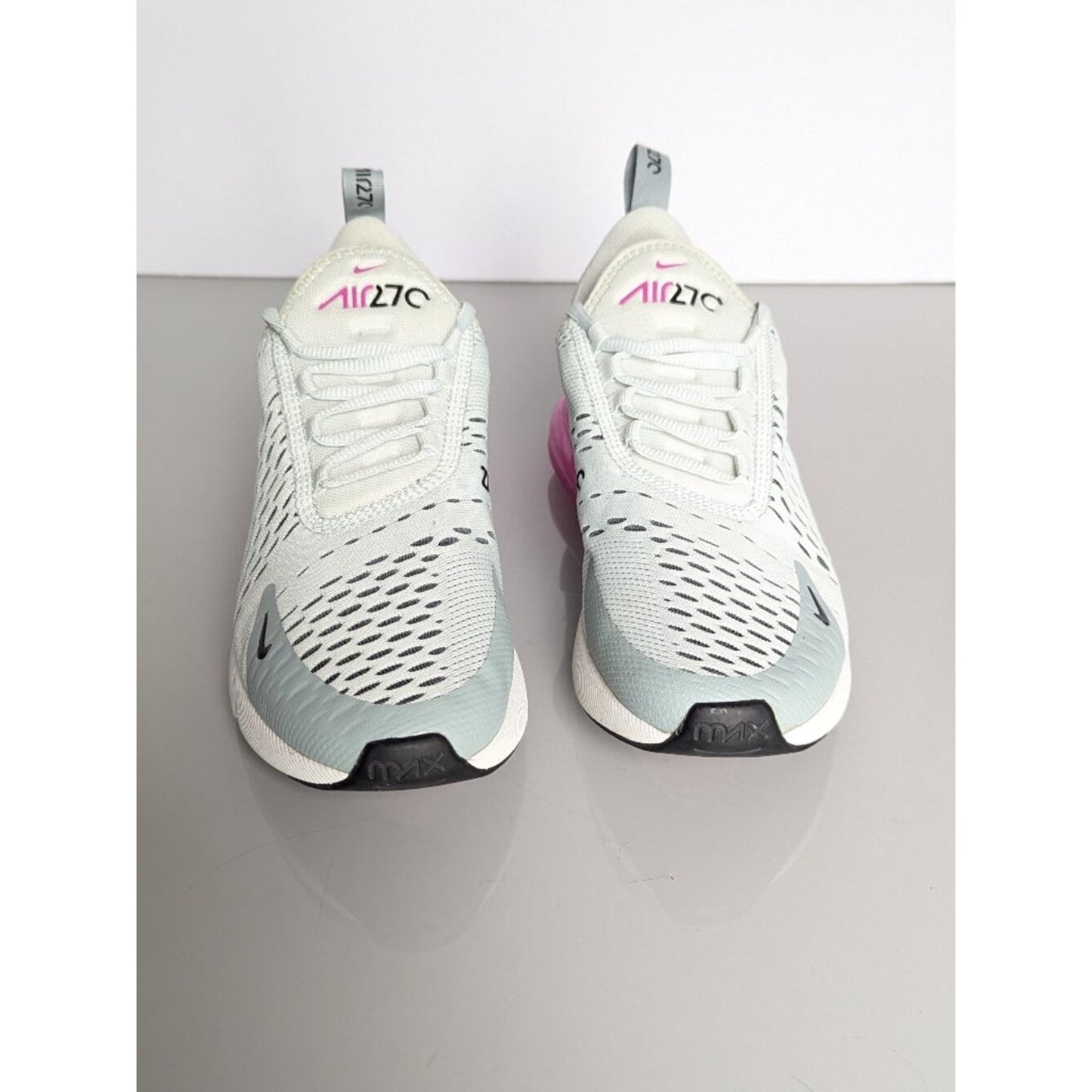 Nike Air Max 270 Barely Gray Fuschia Sneaker Size 7.5 Comfort Stretch Running
