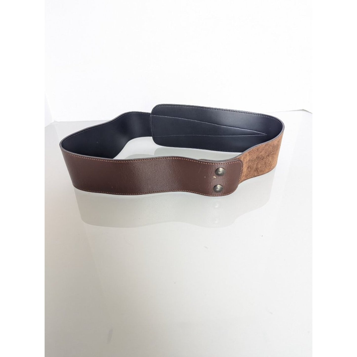 Saks Fifth Avenue Vintage Brown Suede And Leather Fashion Belt Snap Close