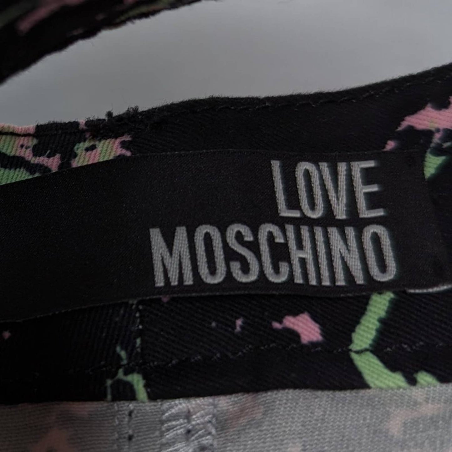 Love Moschino Black And Neon Splatter Print Mini Skirt Front Flap Pockets Size 4