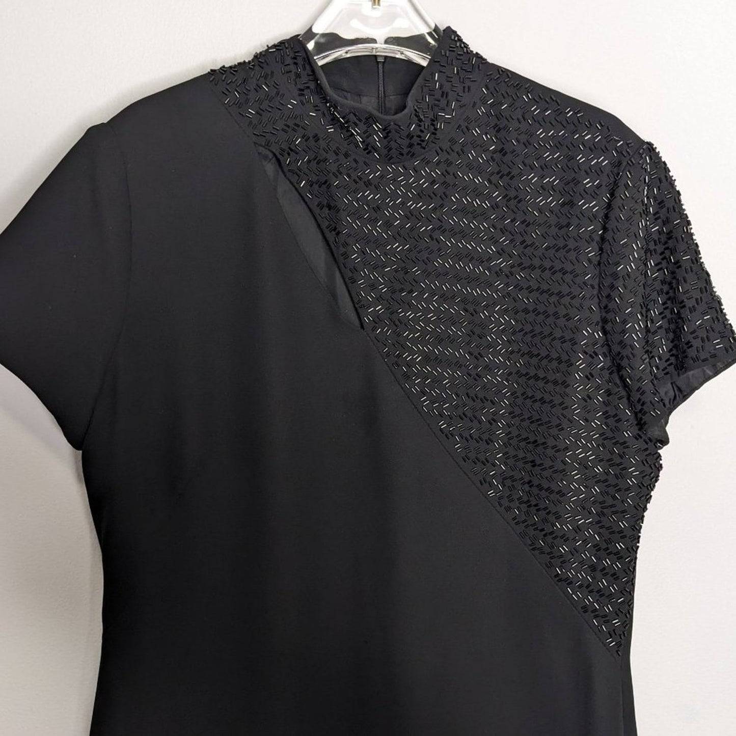 Liz Claiborne Black Short Sleeve Beaded Dress Cutout Mock Neck Vintage Size 14