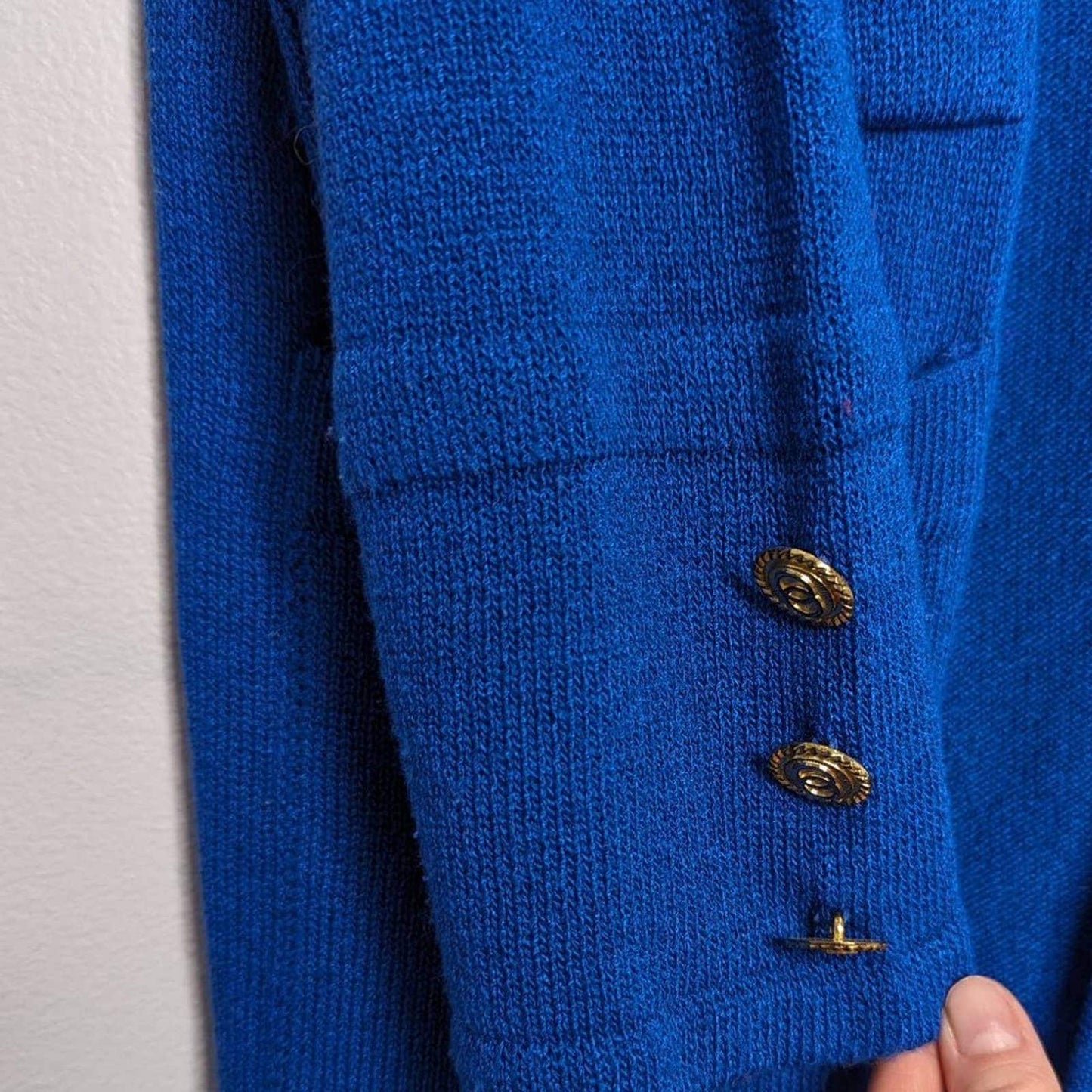 San Remo Vintage Royal Blue Open Front Cardigan Long Sleeve Gold Buttons Chain