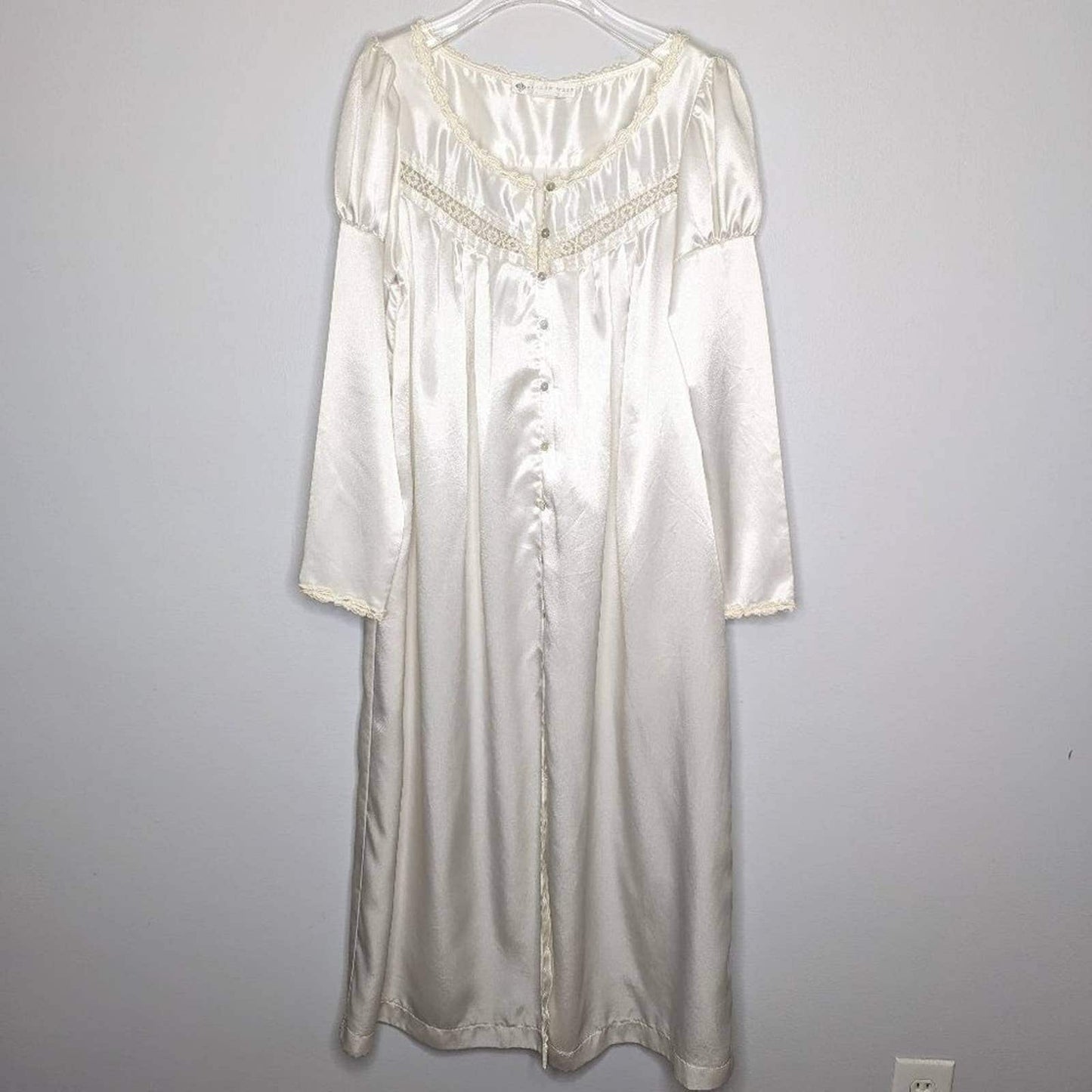 Eileen West Vintage White Satin Nightgown Long Sleeve Button Front Lace Trim 80s