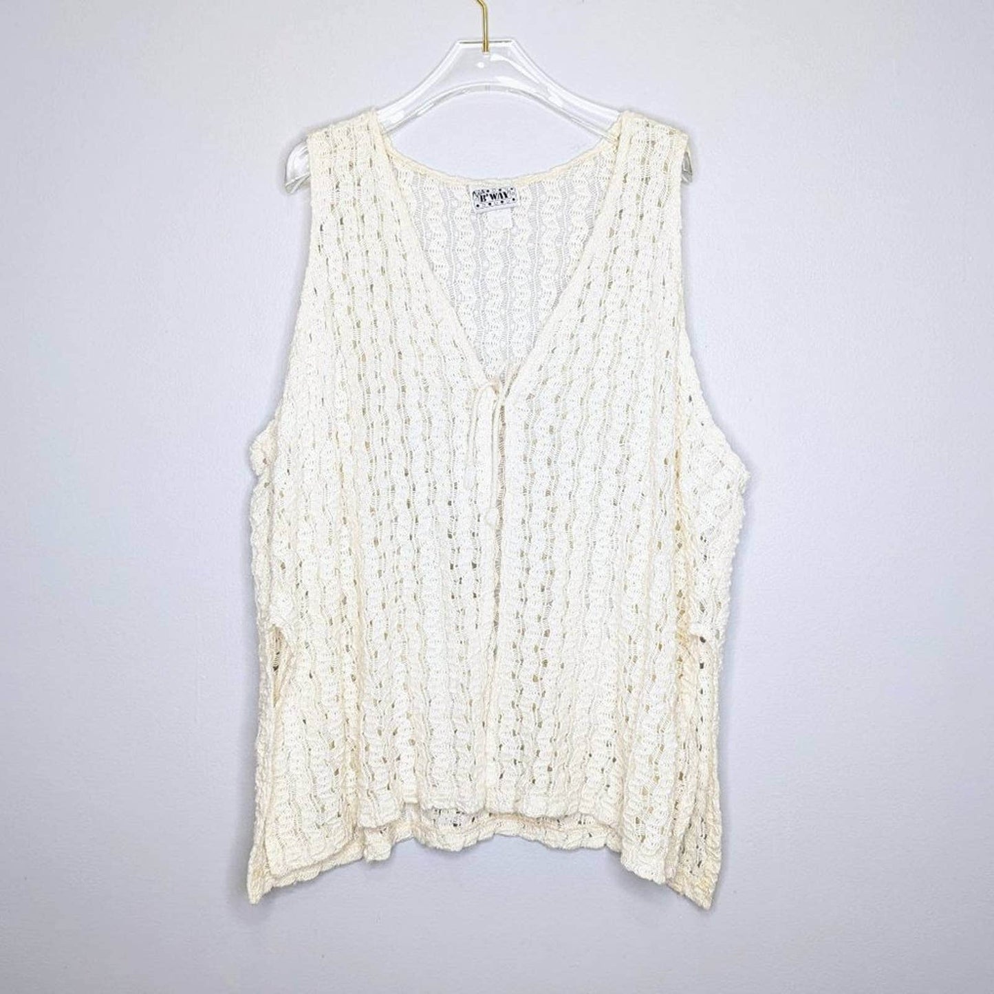 Vintage Via B'Way Cream Crochet Vest Tie Front Sleeveless Boho V-Neck 90's