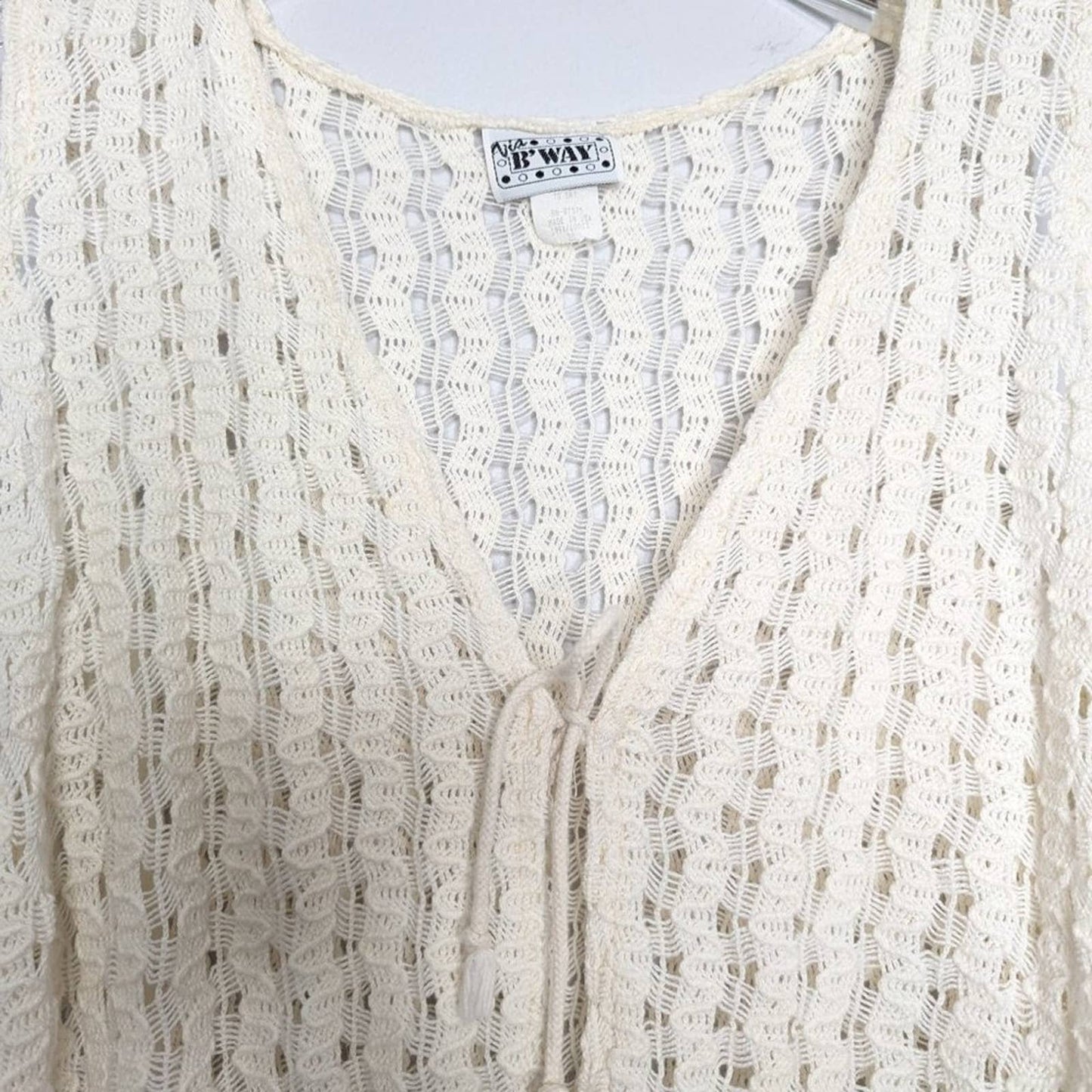 Vintage Via B'Way Cream Crochet Vest Tie Front Sleeveless Boho V-Neck 90's